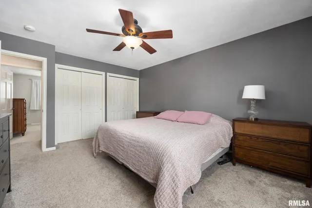 $400,000 | 73 Hickory Ridge Drive, Morton, IL 61550