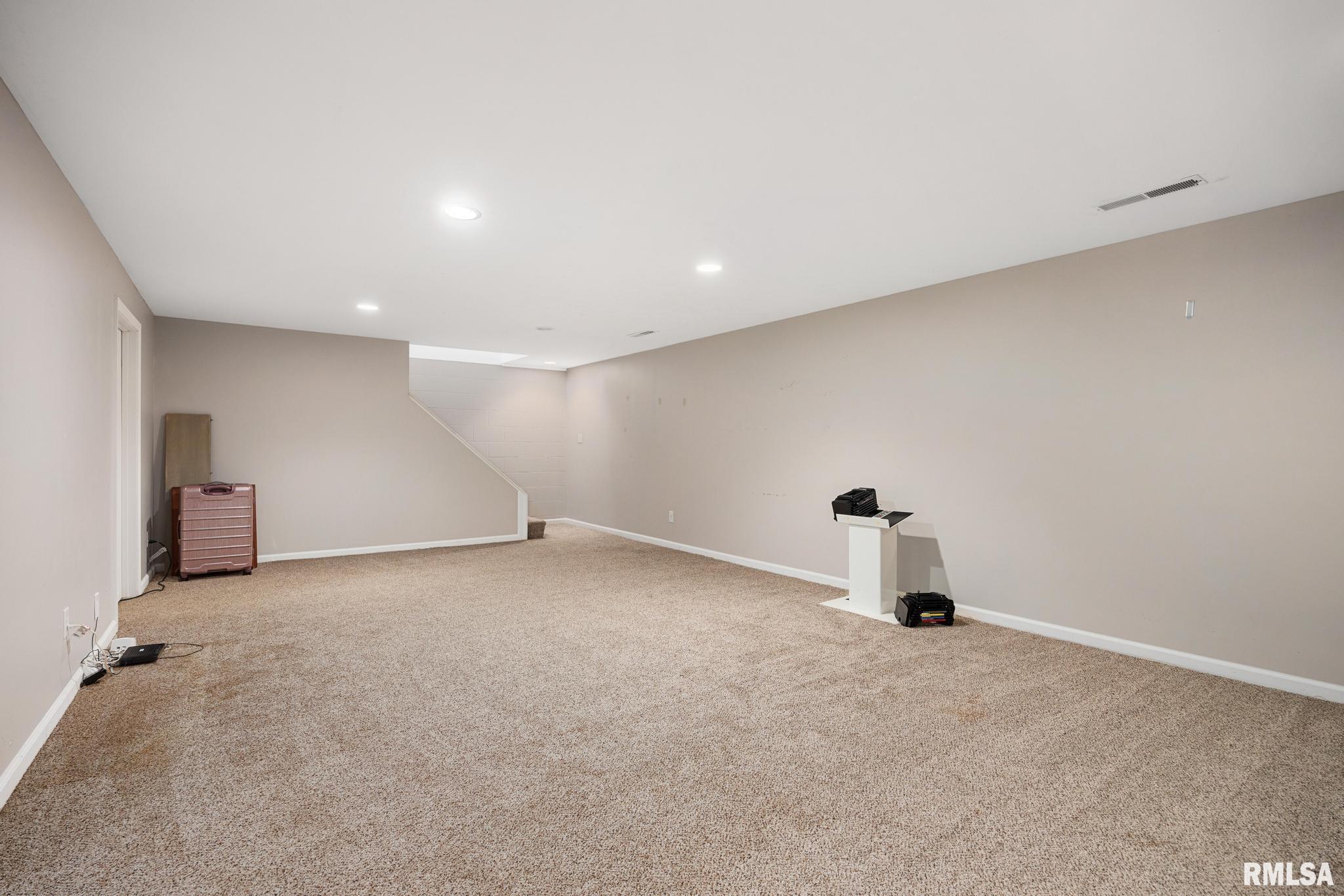 73 Hickory Ridge Drive Morton, IL 61550 - Photo 36 of 52