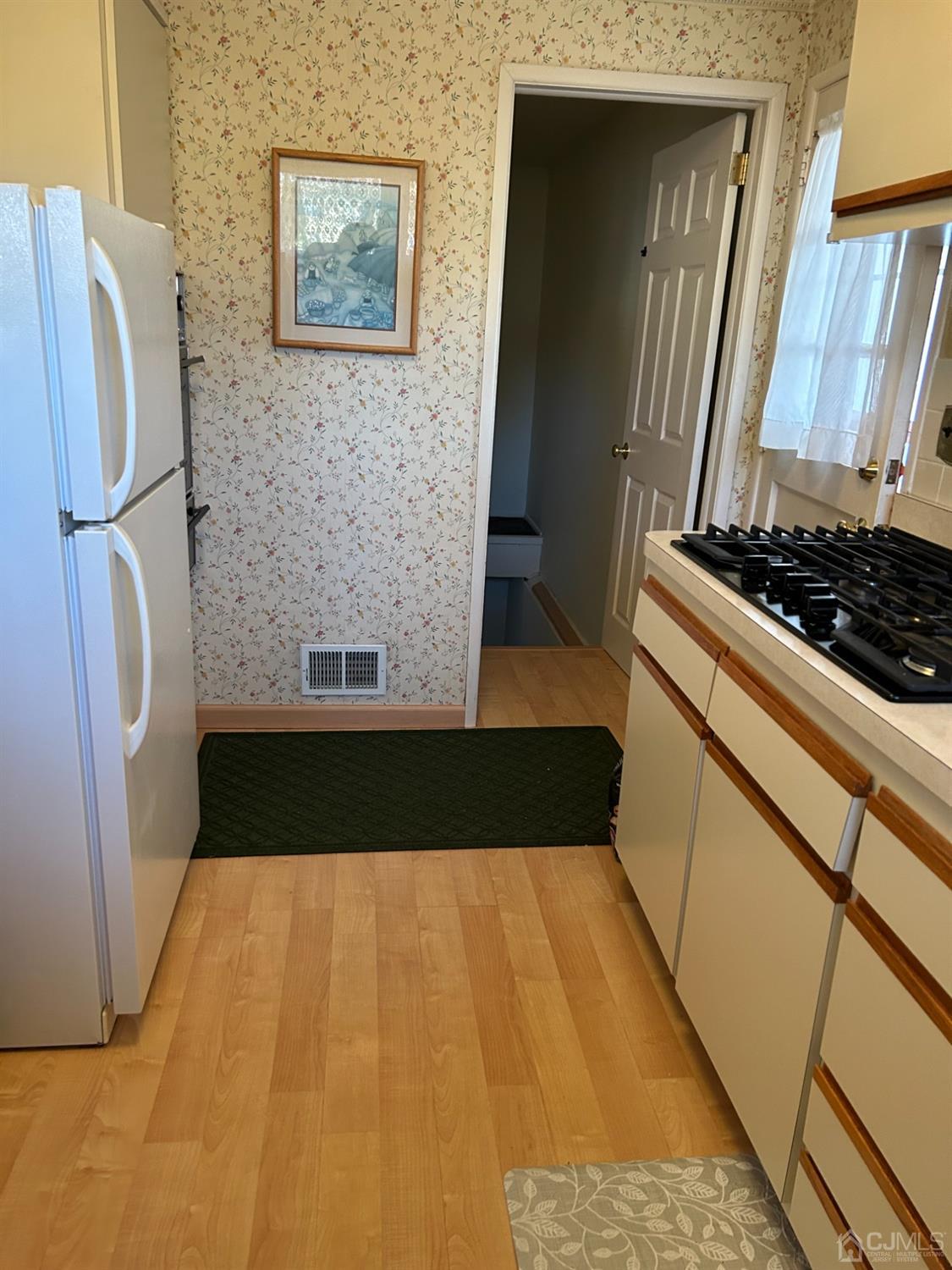 182 Princeton Road Old Bridge, NJ 08859 - Photo 5 of 19 a view of front door