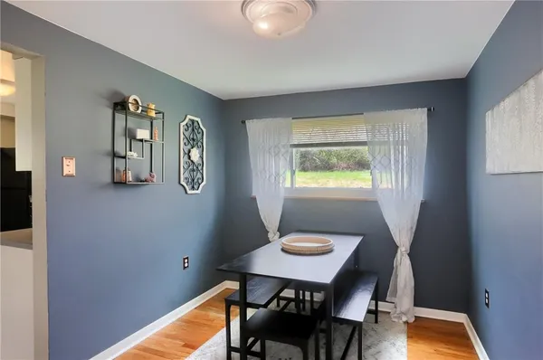 $252,000 | 1894 Oakbine Avenue, Coraopolis, PA 15108