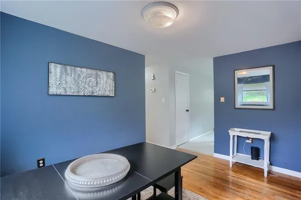 $252,000 | 1894 Oakbine Avenue, Coraopolis, PA 15108