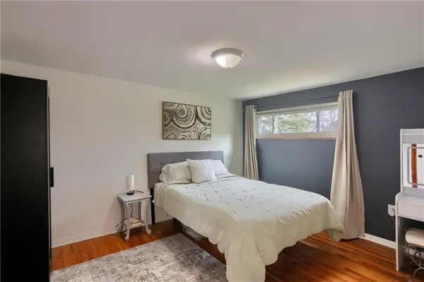 $252,000 | 1894 Oakbine Avenue, Coraopolis, PA 15108