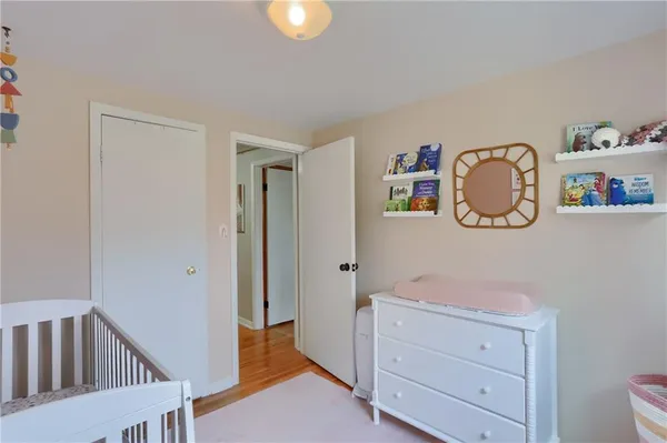 $252,000 | 1894 Oakbine Avenue, Coraopolis, PA 15108