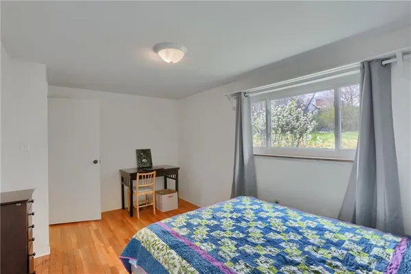 $252,000 | 1894 Oakbine Avenue, Coraopolis, PA 15108