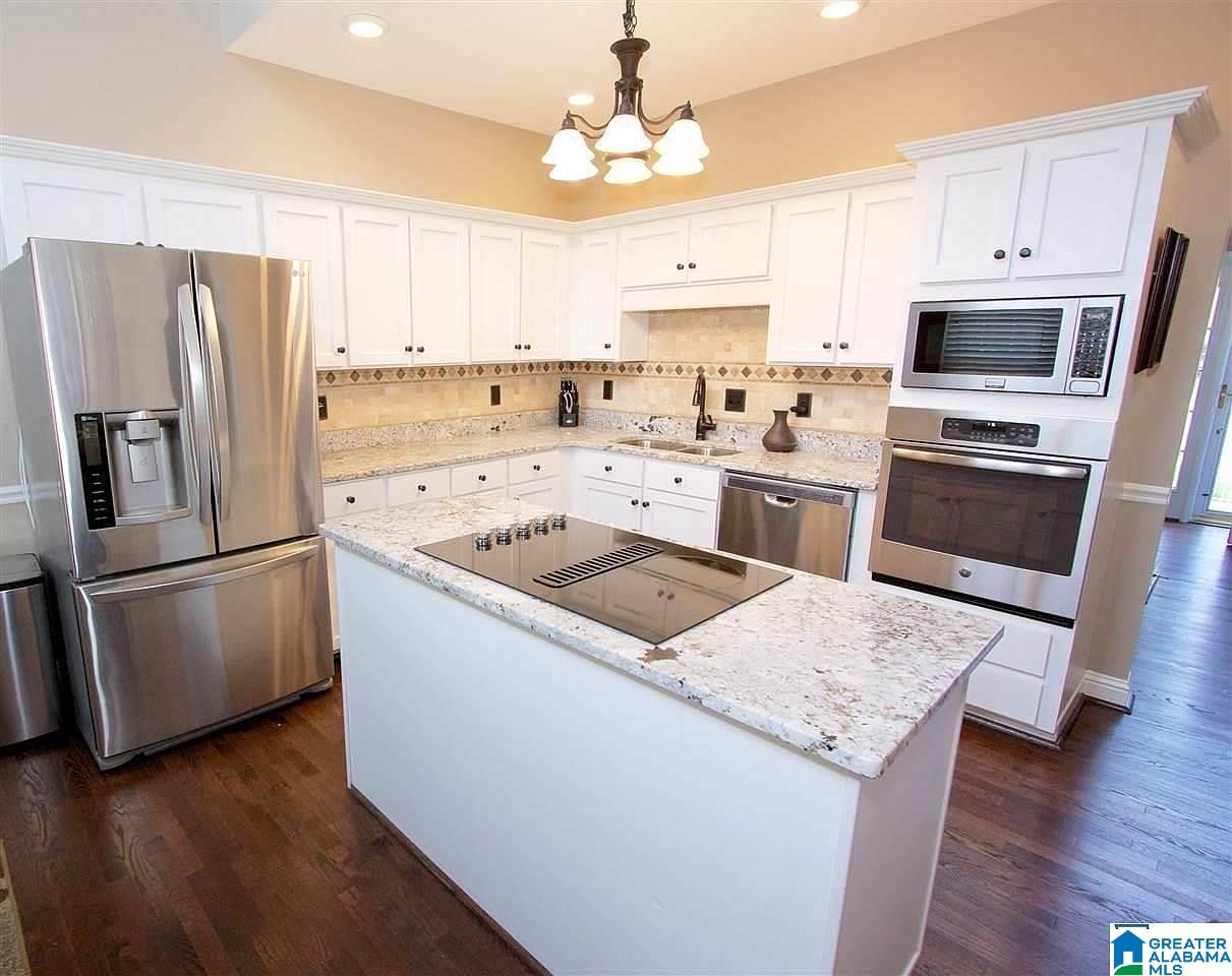 1006 Oak Meadows Road Birmingham, AL 35242 - Photo 10 of 33