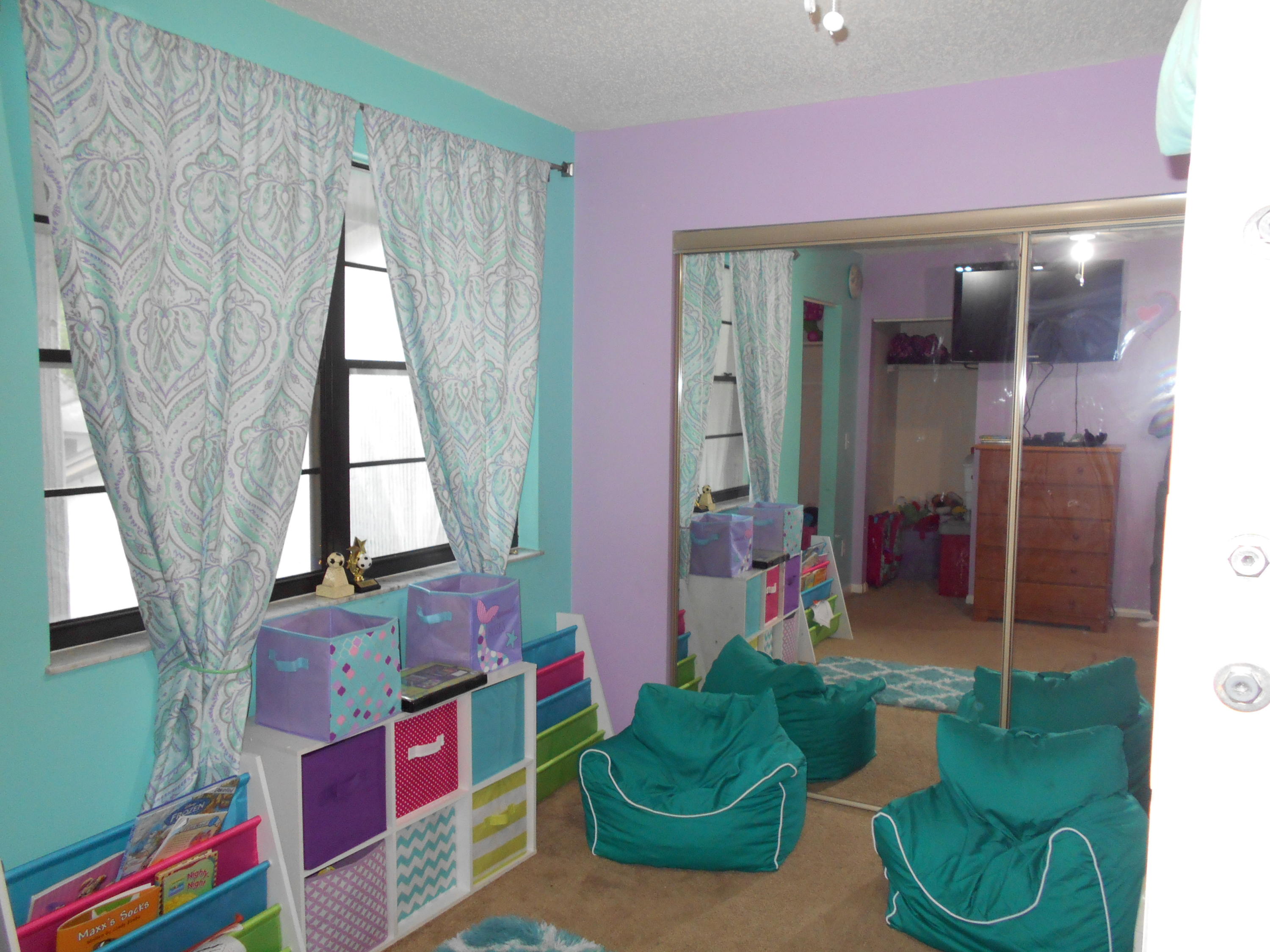 2010 Colonial Road, Unit 4 Fort Pierce, FL 34950 - Photo 15 of 21 DSCN1210