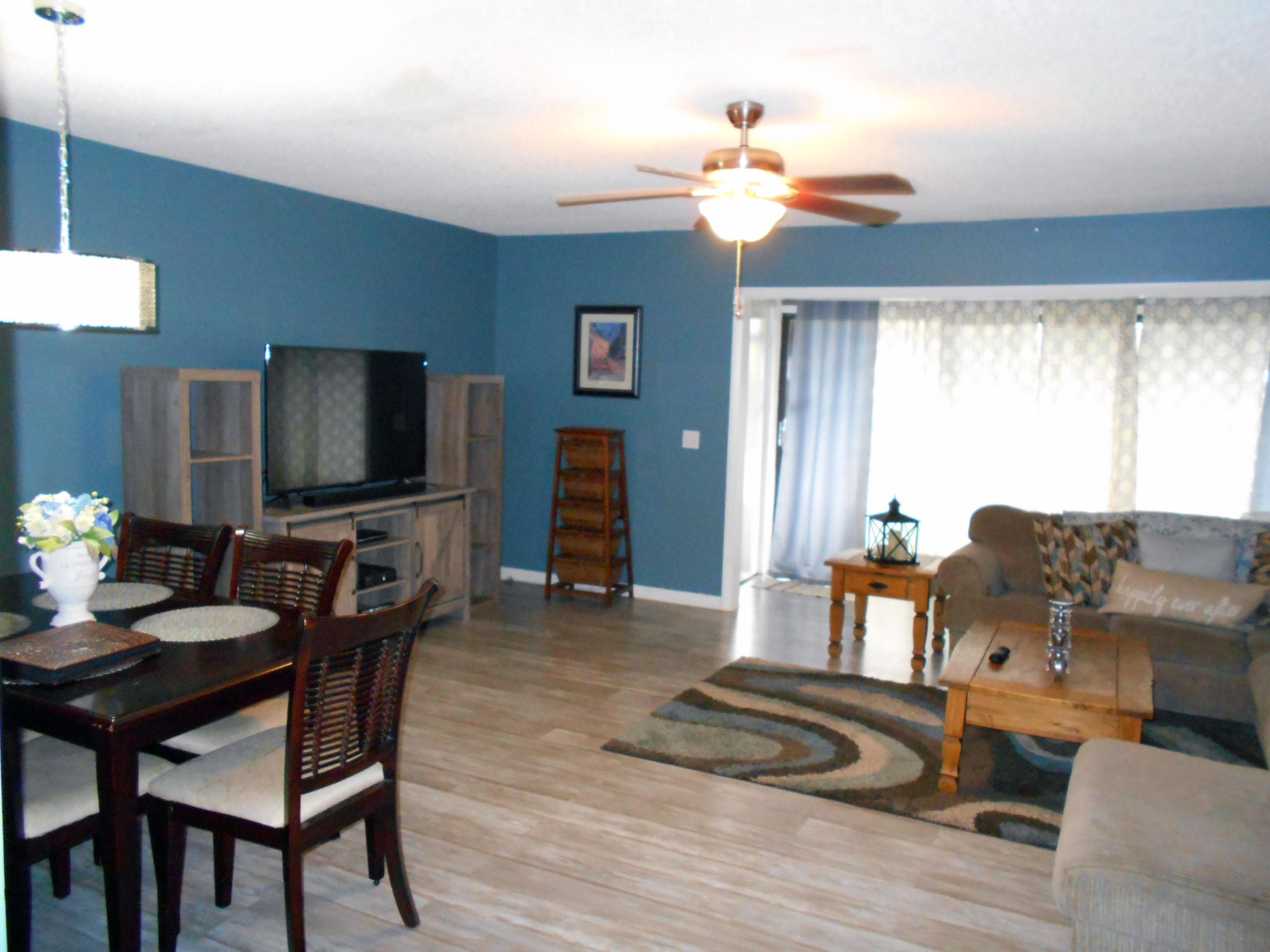 2010 Colonial Road, Unit 4 Fort Pierce, FL 34950 - Photo 3 of 21 DSCN1196