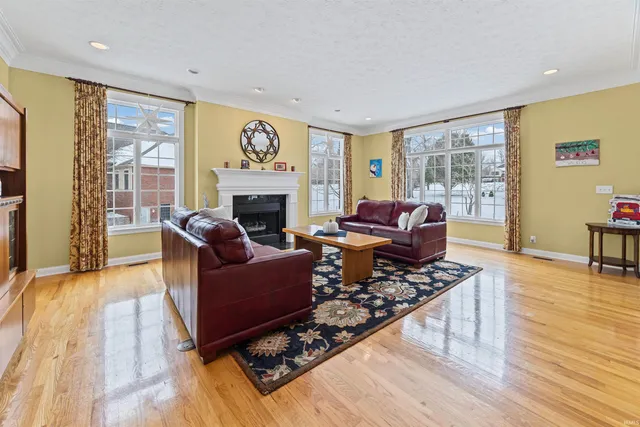 $699,900 | 4532 East Foxmoor Lane, Lafayette, IN 47905