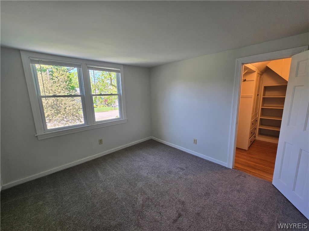 4289 Harris Hill Road Buffalo, NY 14221 - Photo 14 of 18