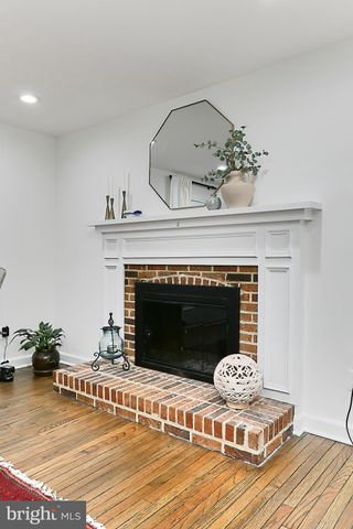 $1,070,000 | 812 South George Mason Drive, Arlington, VA 22204