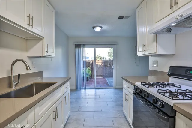 $2,295 | 2963 Elgin Drive, Unit D, Riverside, CA 92507