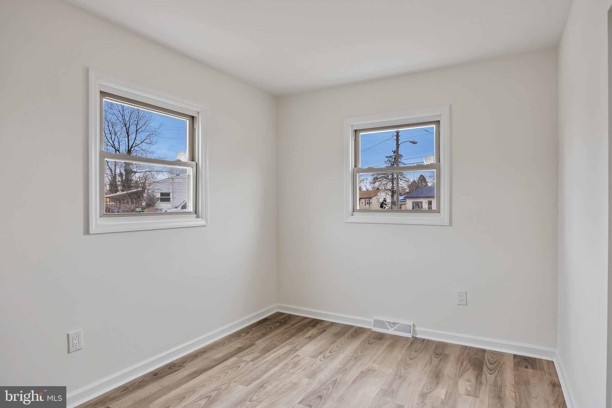 501 5th Lindenwold, NJ 08021 - Photo 15 of 26