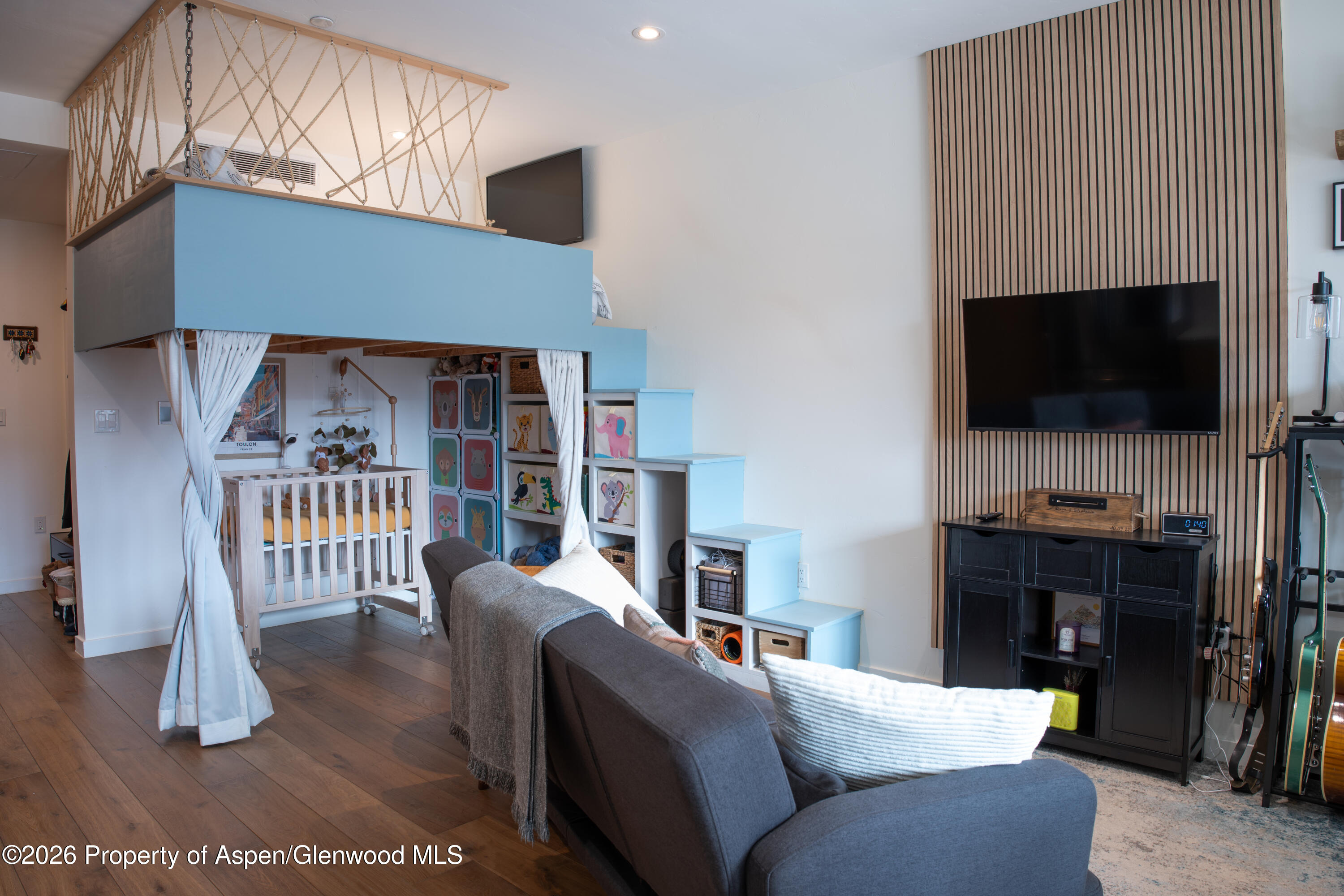 22860 2 Rivers Road, Unit 274 Basalt, CO 81621 - Photo 10 of 14 Loft Bed