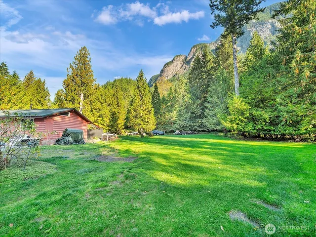$824,900 | 7822 Moon Valley Road Southeast, North Bend, WA 98045