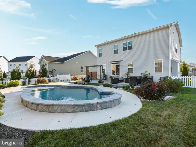 $779,900 | 101 Jewel, Stephenson, VA 22656