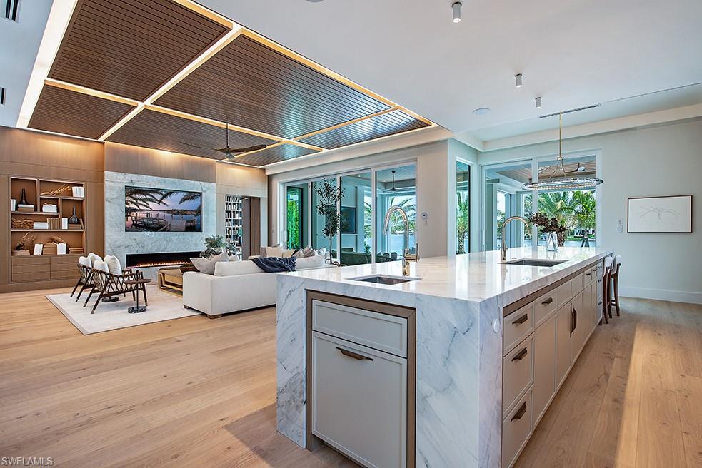 2999 Rum Row Naples, FL 34102 - Photo 12 of 33