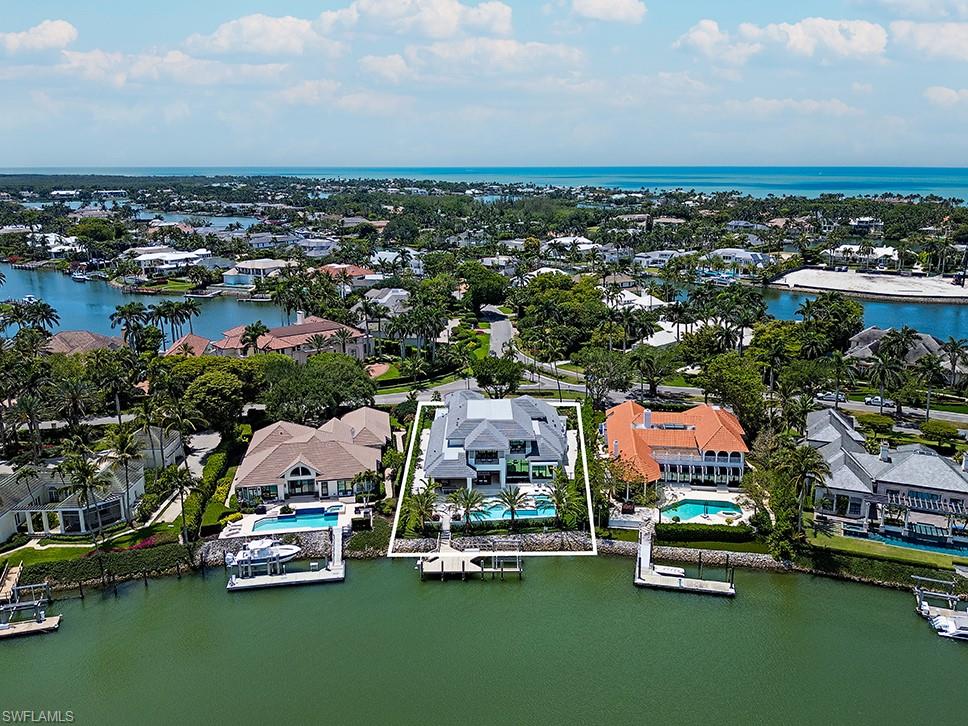 2999 Rum Row Naples, FL 34102 - Photo 31 of 33