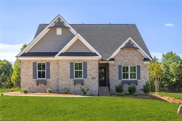 $679,900 | 8305 Pyramid Drive, Summerfield, NC 27358