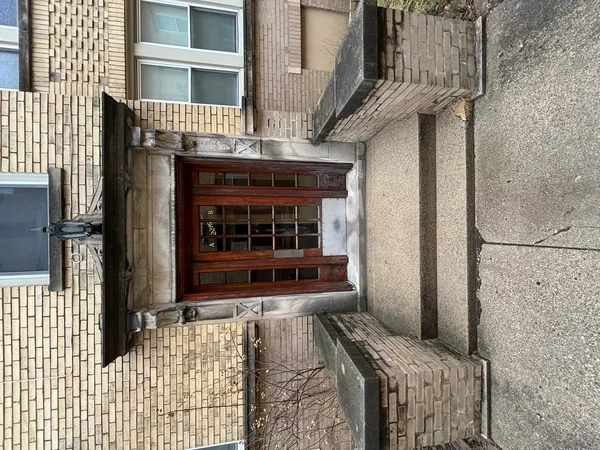 $1,250 | 2216 West Thome Avenue, Unit 3B, Chicago, IL 60659