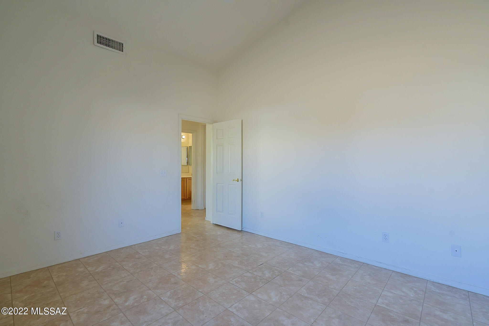 12417 North Mt Bigelow Road Oro Valley, AZ 85755 - Photo 32 of 48