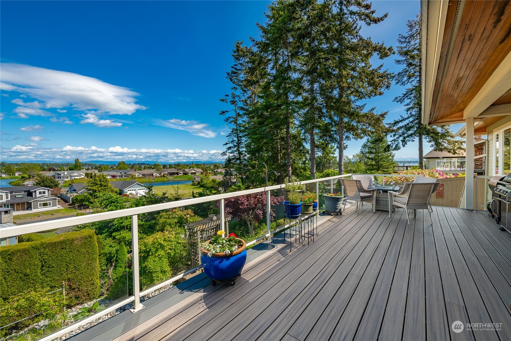 8148 Comox Road Blaine, WA 98230 - Photo 8 of 40 a view of balcony with seating space