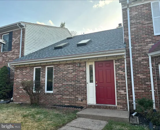 $2,400 | 132 Matthew Court, Stafford, VA 22554