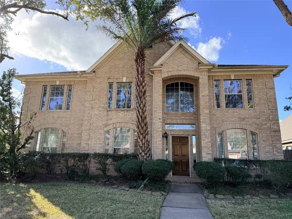 $3,290 | 410 Willow Pointe Drive, League City, TX 77573