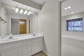 $2,000 | 109 Hiwon Drive, Conroe, TX 77304