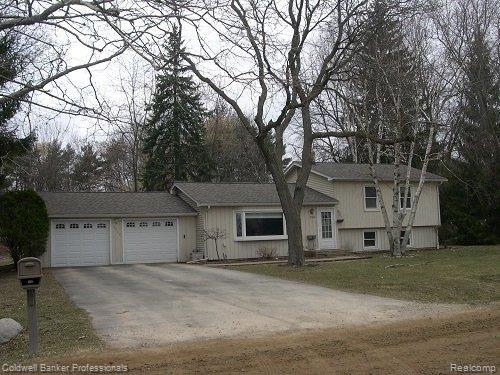 2760 Hickory Lawn Rd..JPG