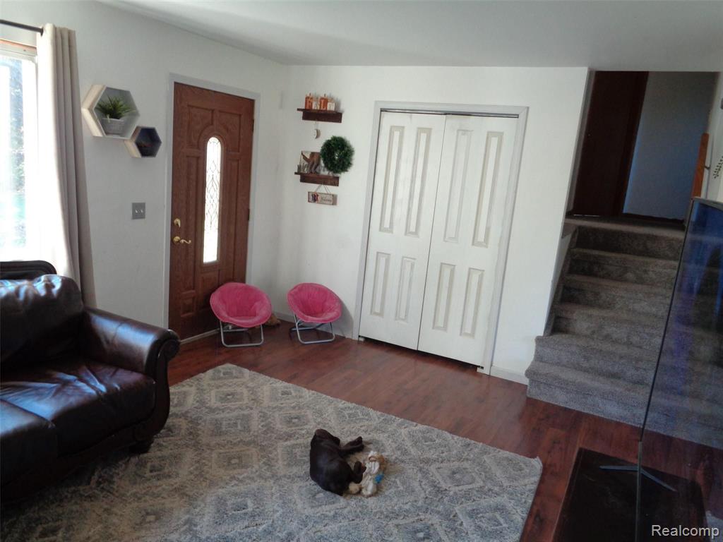 2715 East Burnside Road North Branch, MI 48461 - Photo 4 of 22 Gallery Image 4