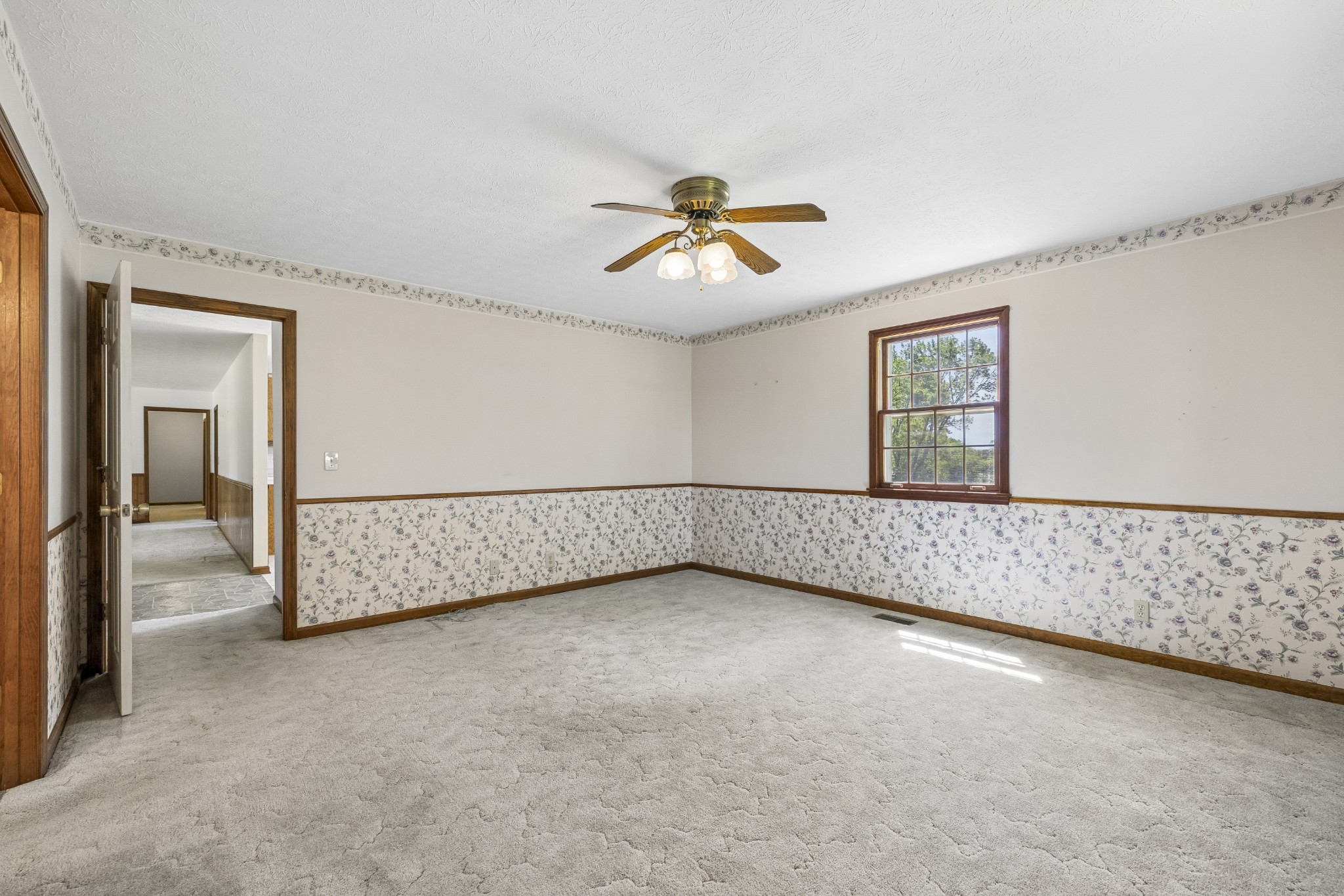 1690 Lawrence Lane Springfield, TN 37172 - Photo 15 of 64 a view of a room with a window