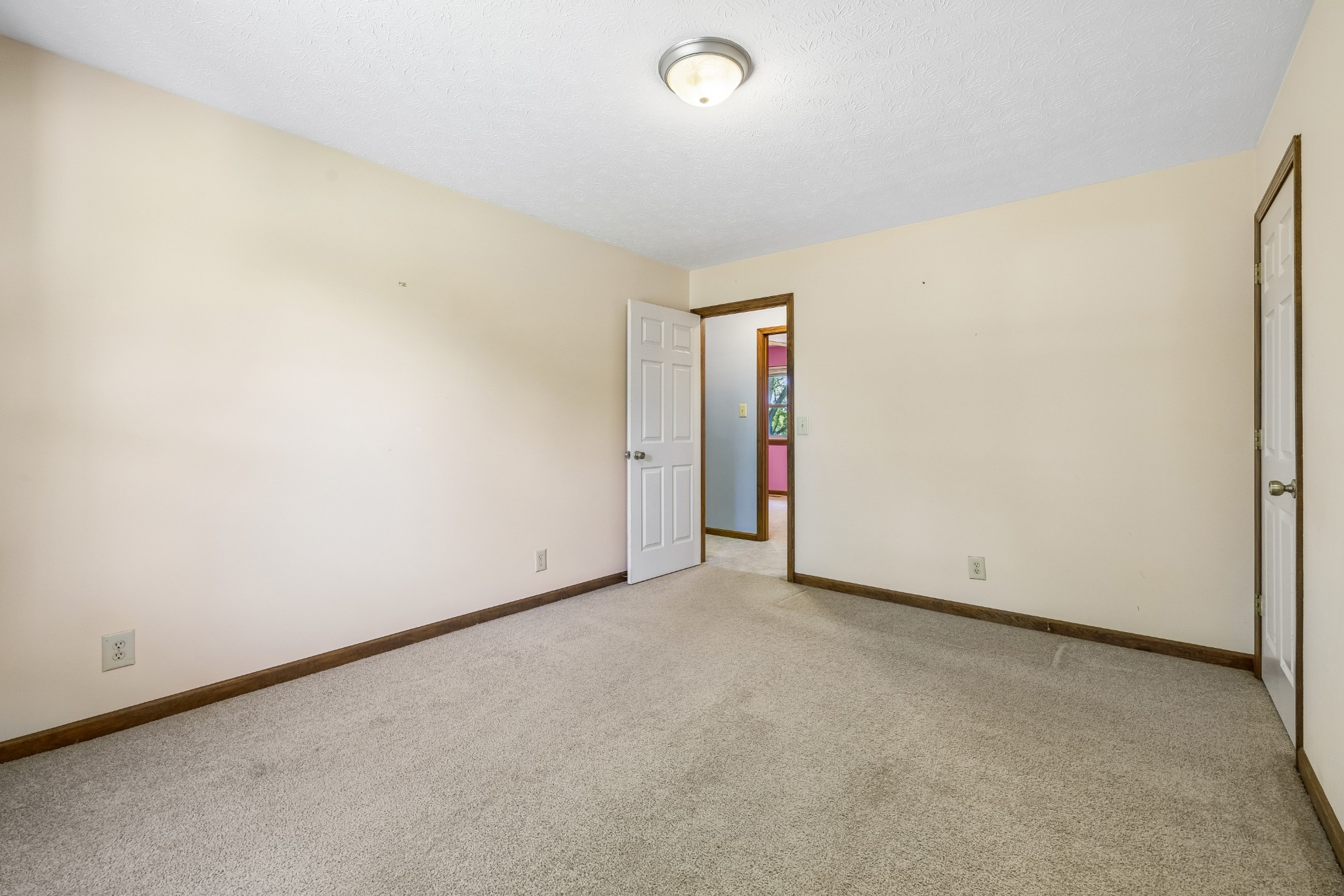 1690 Lawrence Lane Springfield, TN 37172 - Photo 21 of 64 an empty room with a natural light