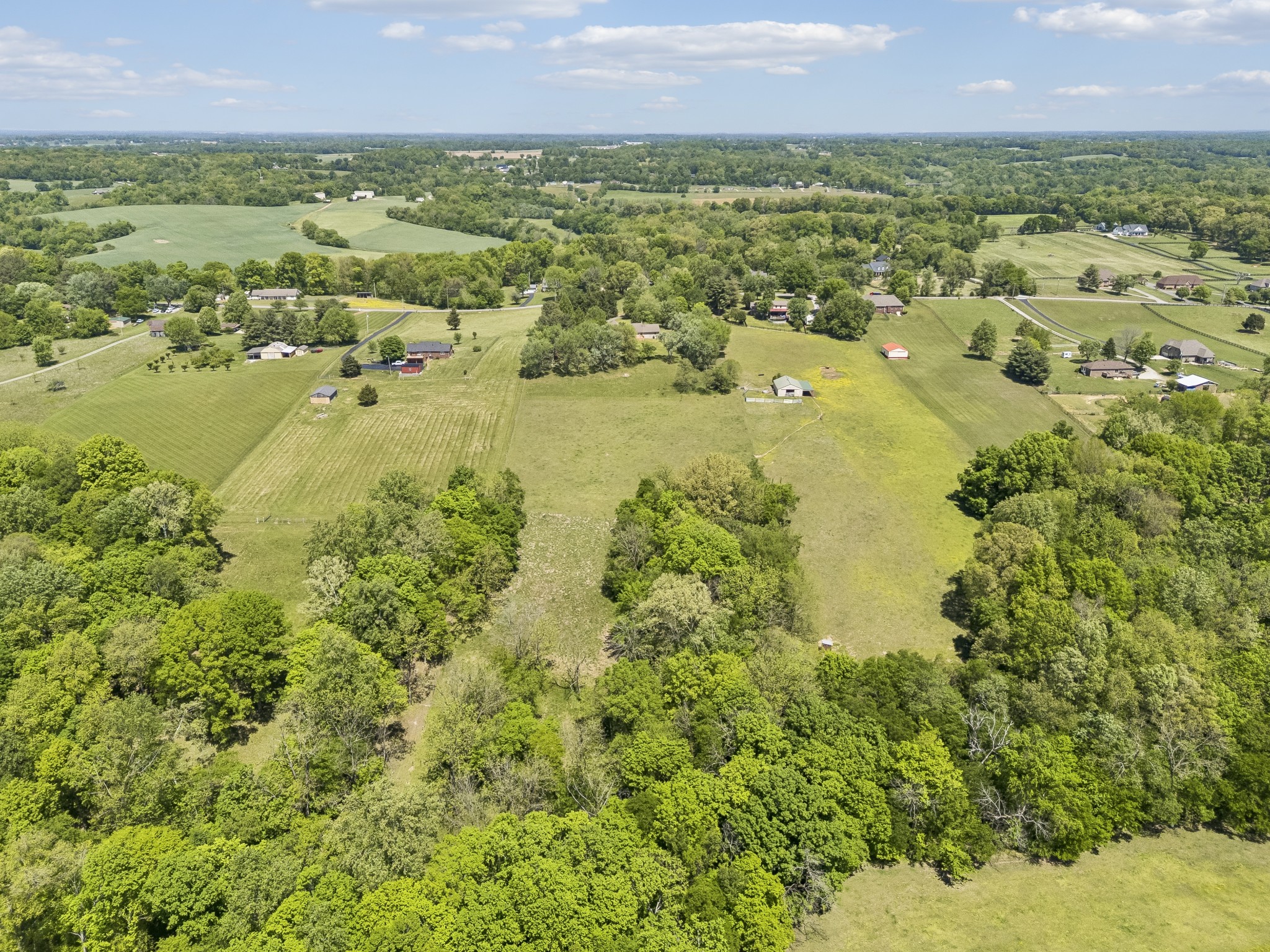 1690 Lawrence Lane Springfield, TN 37172 - Photo 42 of 64 a view of a city with an ocean