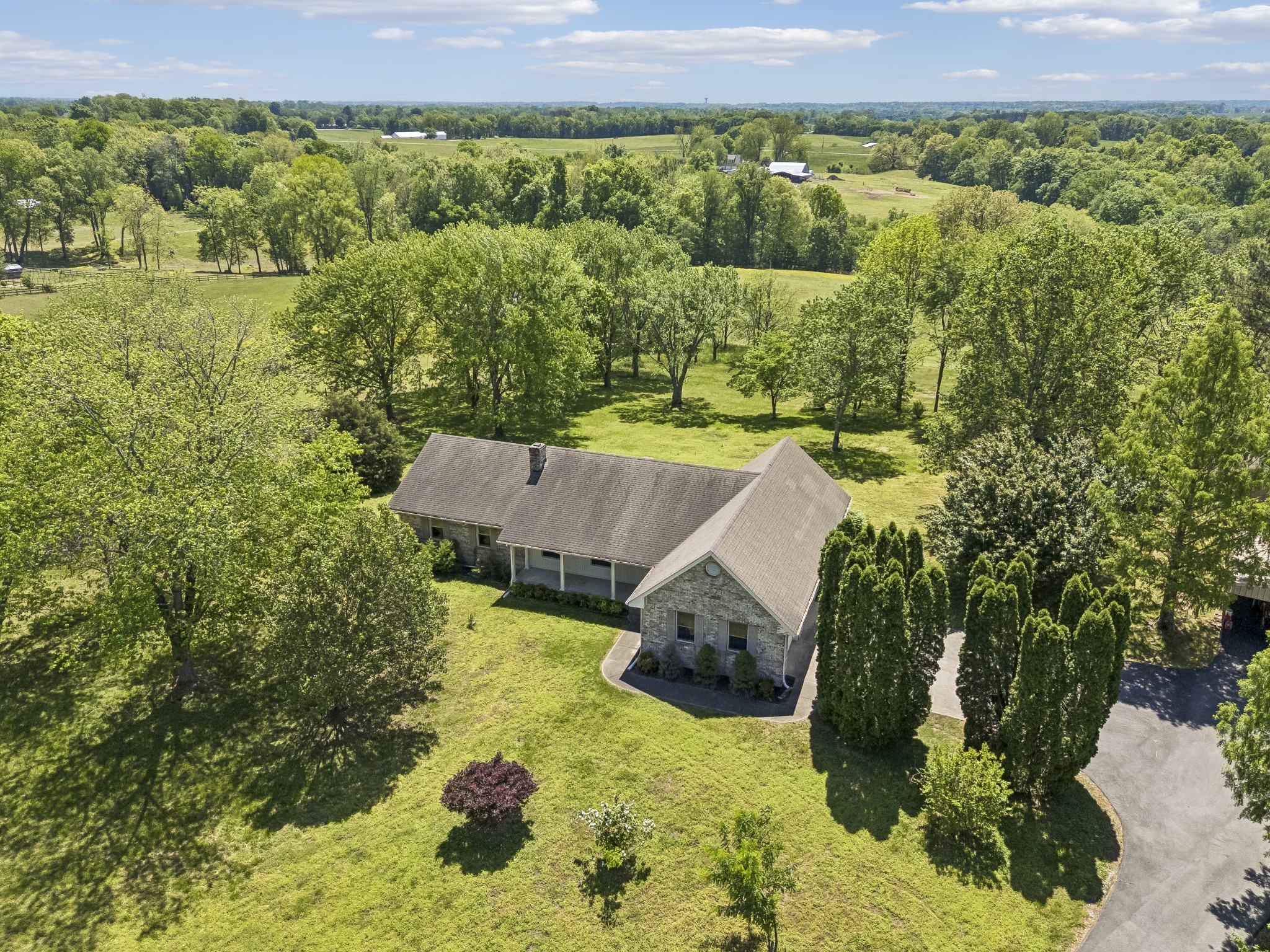 1690 Lawrence Lane Springfield, TN 37172 - Photo 55 of 64 an aerial view of a house with a yard