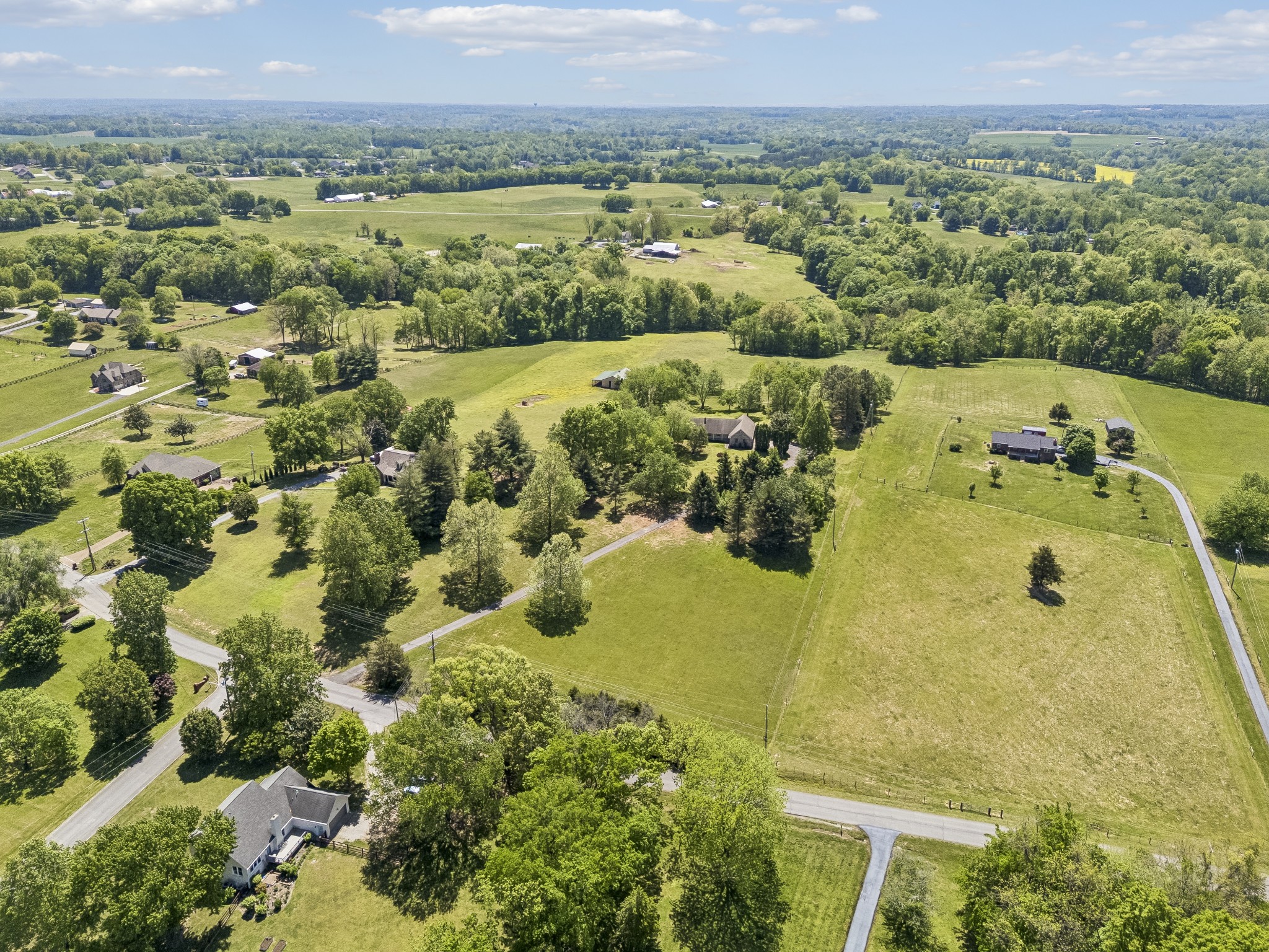 1690 Lawrence Lane Springfield, TN 37172 - Photo 60 of 64 a view of a city