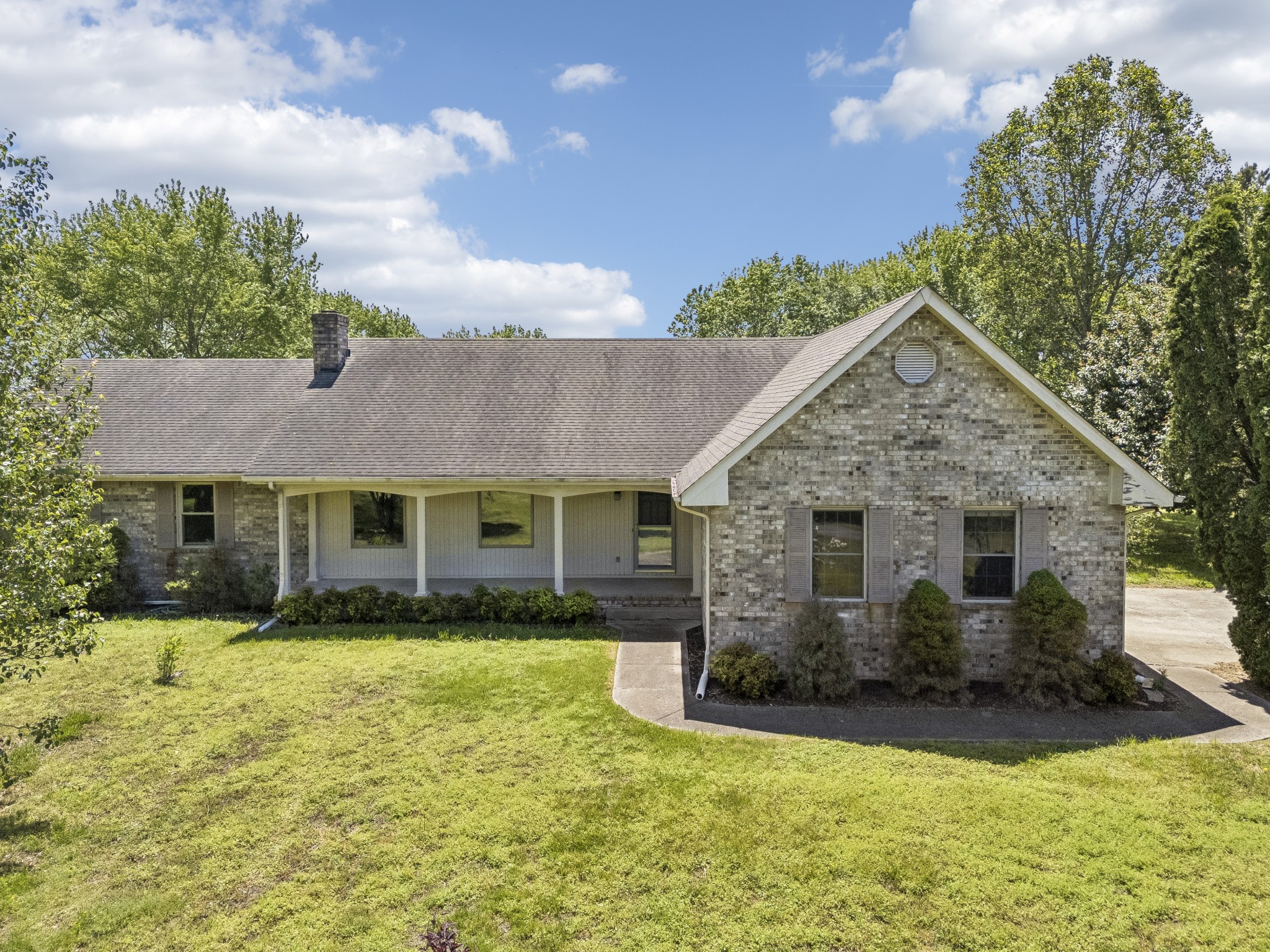 1690 Lawrence Lane Springfield, TN 37172 - Photo 61 of 64 a view of a yard in front of house