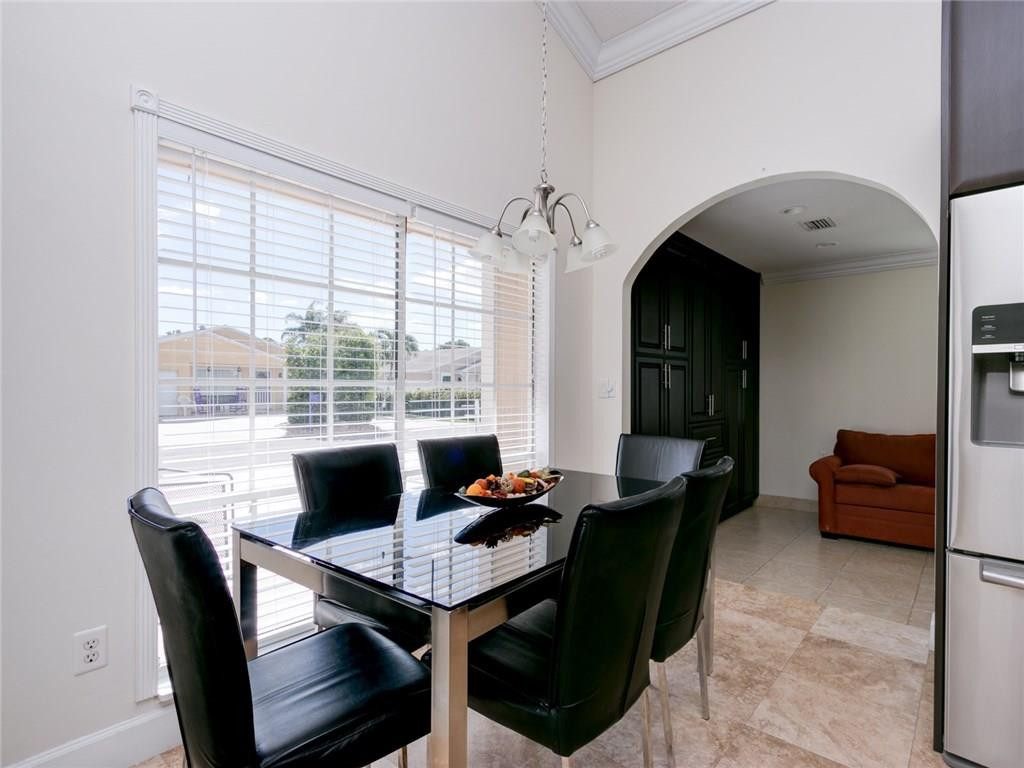 8365 Huntsman Place Boca Raton, FL 33433 - Photo 5 of 42 Photo 5