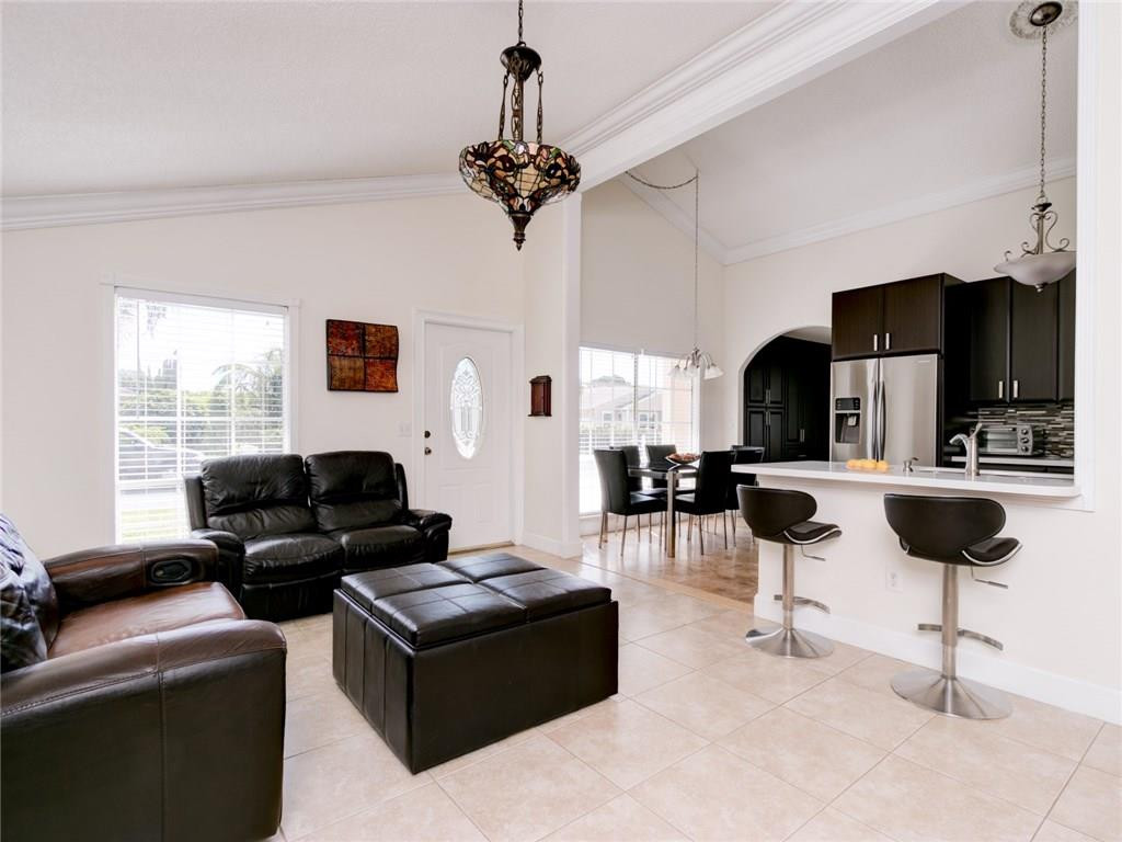 8365 Huntsman Place Boca Raton, FL 33433 - Photo 9 of 42 Photo 9
