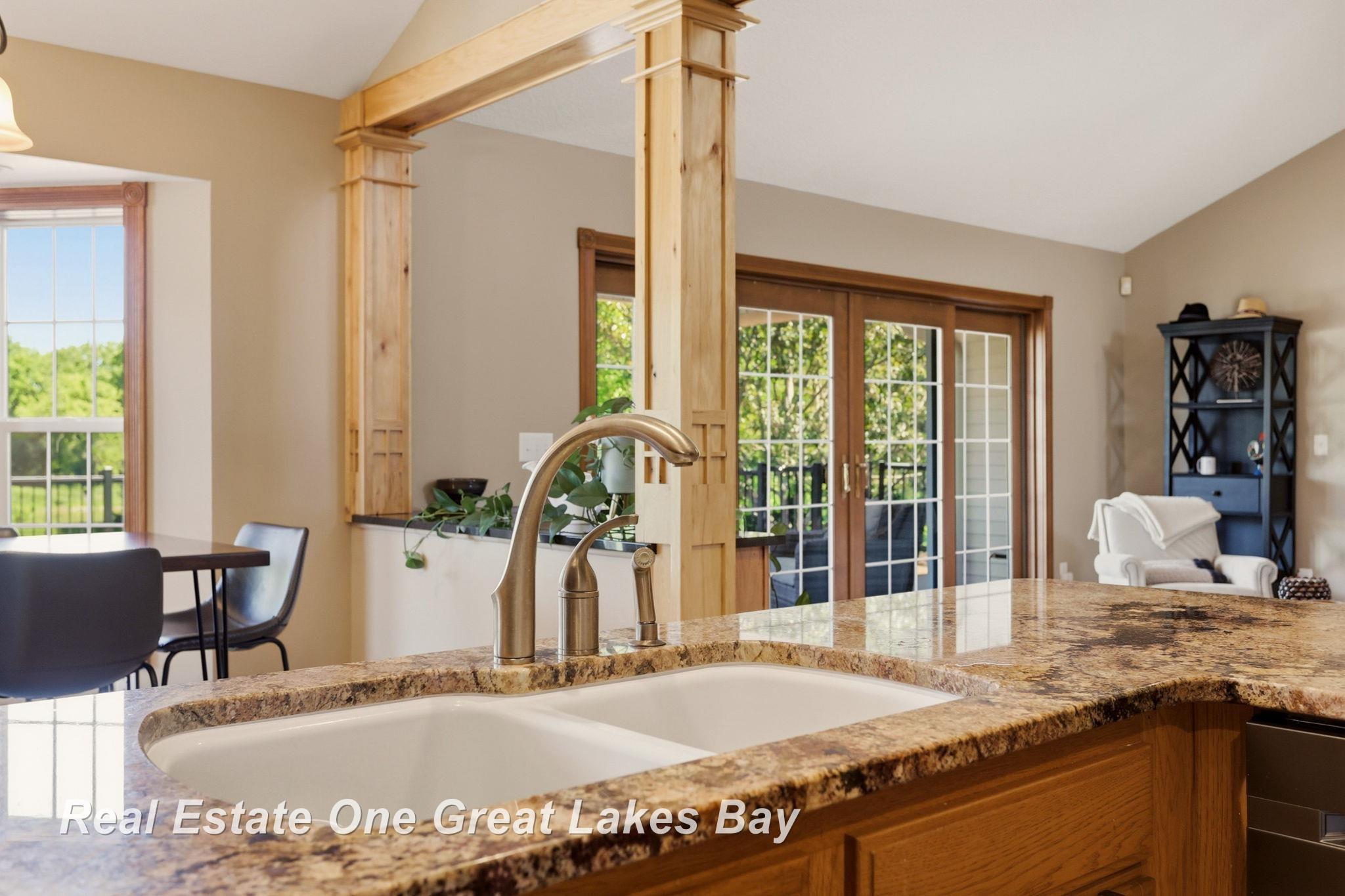 2530 North River Road Saginaw, MI 48609 - Photo 14 of 90