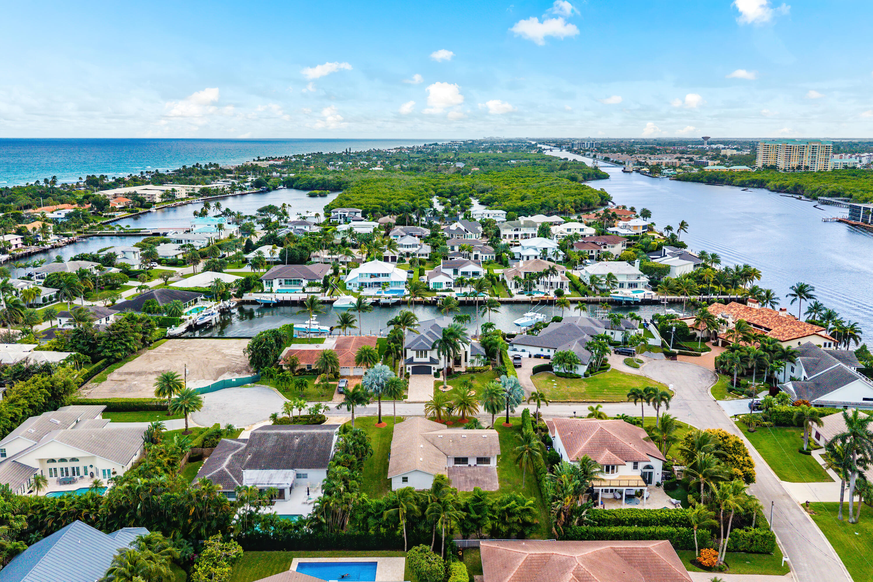 41 Bimini Cove Drive Ocean Ridge, FL 33435 - Photo 9 of 15 007-41BiminiCoveDrive-BoyntonBeach-FL-33