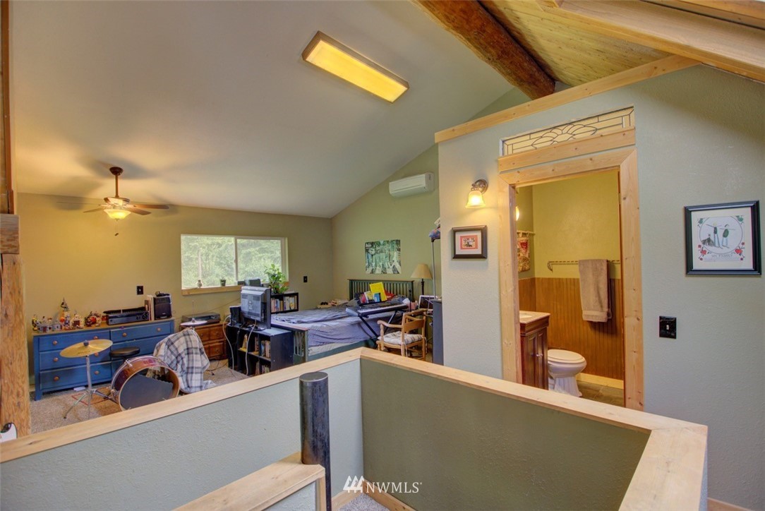 16634 Williams Lane Southwest Rochester, WA 98579 - Photo 20 of 33 a view of a living room and dining room