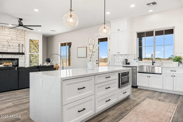 $774,999 | 2351 East Cana Lane, Casa Grande, AZ 85194