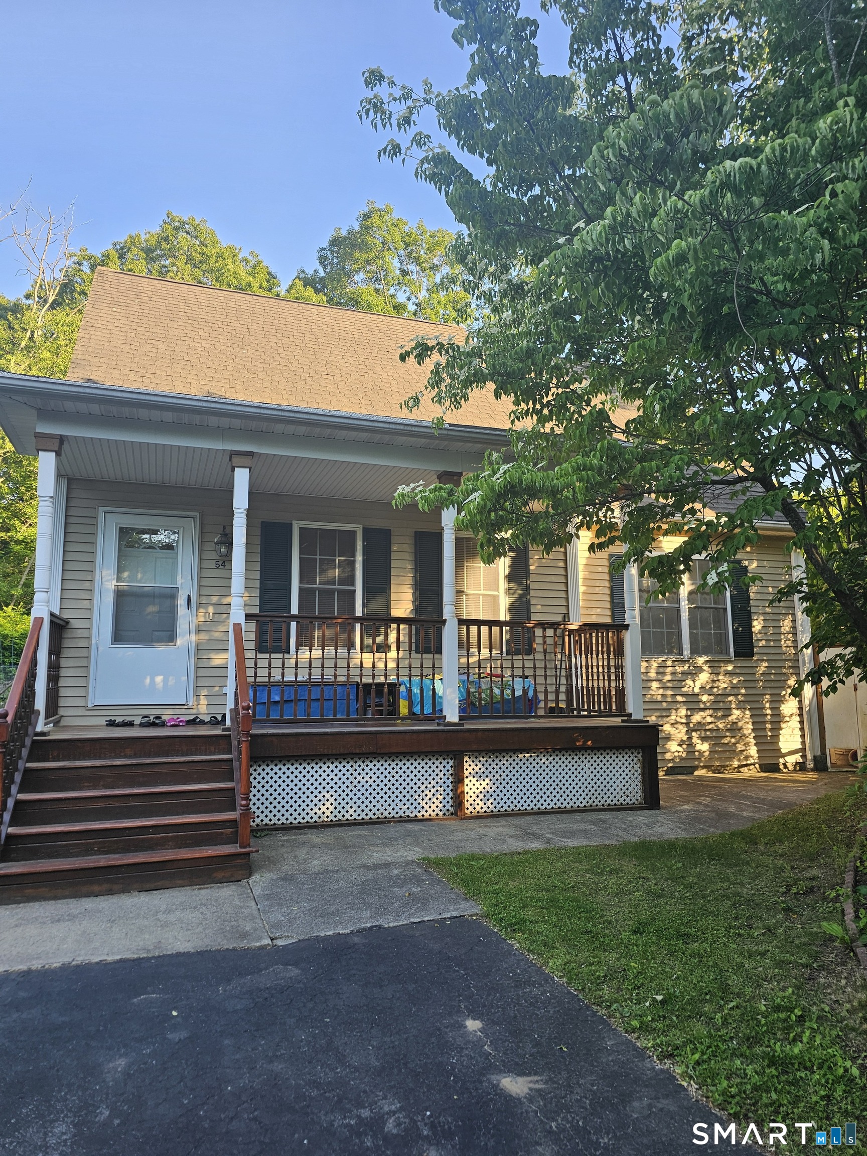 54 Alice Street Norwich, CT 06360 - Photo 4 of 36