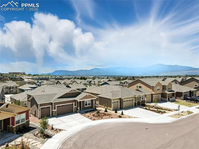 $699,900 | 6045 Williams Run Drive, Colorado Springs, CO 80924