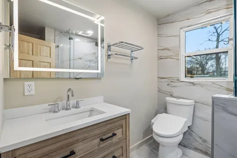 $1,099,999 | 2520 Crossfield Drive, Nashville, TN 37214