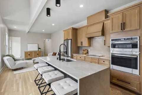 $1,099,999 | 2520 Crossfield Drive, Nashville, TN 37214