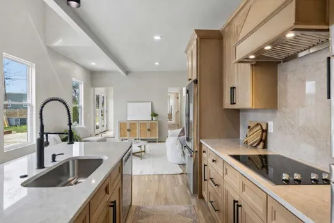 $1,099,999 | 2520 Crossfield Drive, Nashville, TN 37214