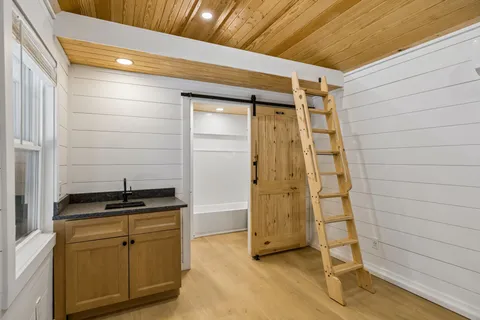 $1,099,999 | 2520 Crossfield Drive, Nashville, TN 37214