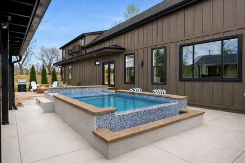 $1,099,999 | 2520 Crossfield Drive, Nashville, TN 37214