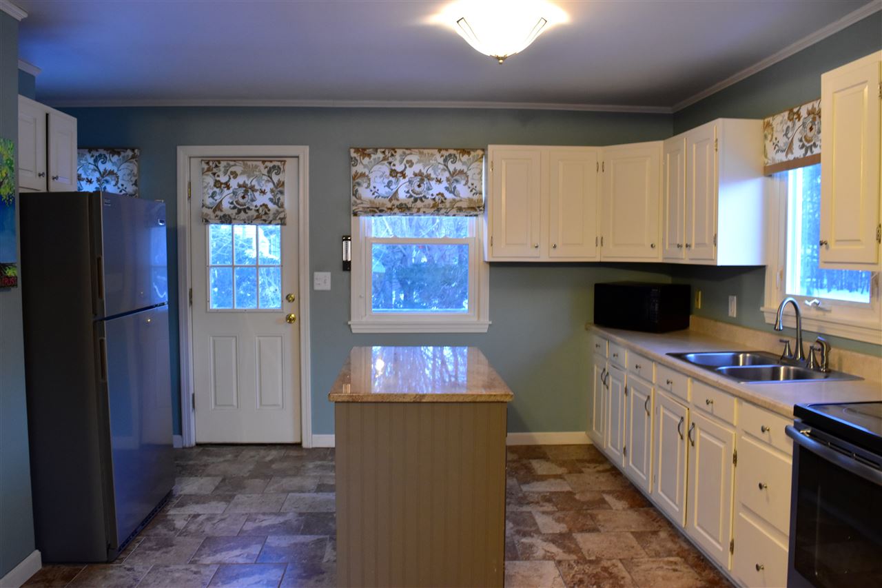 22 Leavitt Road Hampton, NH 03842 - Photo 3 of 26